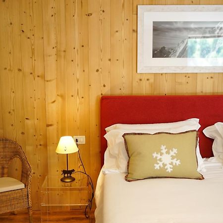 Bed and Breakfast Lo Chalet Pontboset Экстерьер фото
